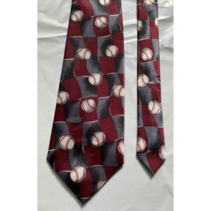 Baseballs Design Polyester Tie 58"‎ Maroon Milano Immagine